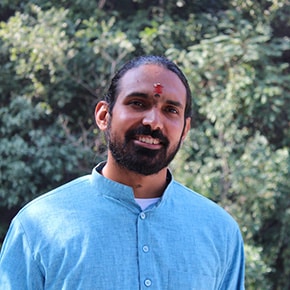 Vijay Dutt, Founder
